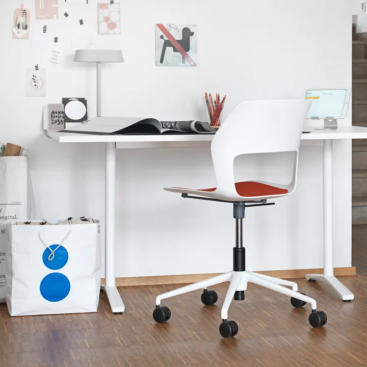 Fauteuil pivotant réglable en hauteur pour le bureau à domicile