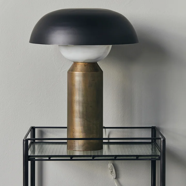 Big Fellow Lampe de table de House Doctor