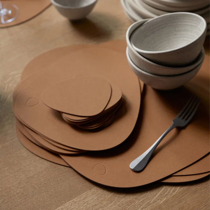 Set de table intemporel au look curve