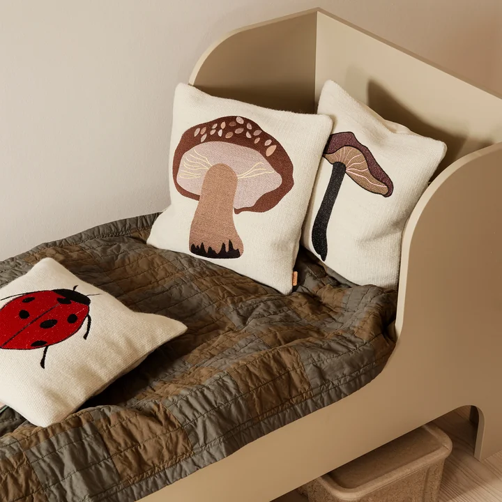 Sill Lit d'enfant de Ferm Living dans la couleur cashmere