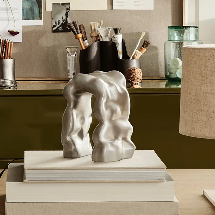 Morf Sculpture et serre-livres de Ferm Living