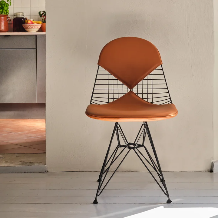 Wire Chair DKR-2 de Vitra en cuir premium / cognac, basic dark