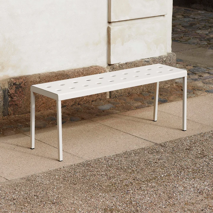 Balcony Banc en chalk beige de HAY