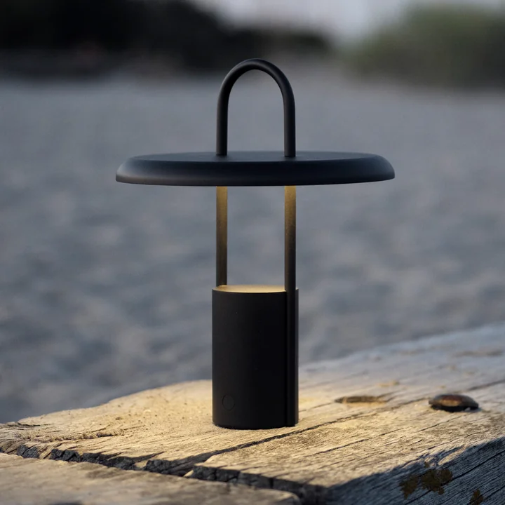 Pier Lampe LED à accu en noir de Stelton