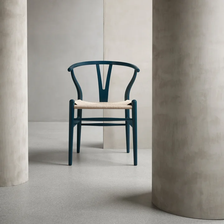 CH24 Wishbone Chair de Carl Hansen