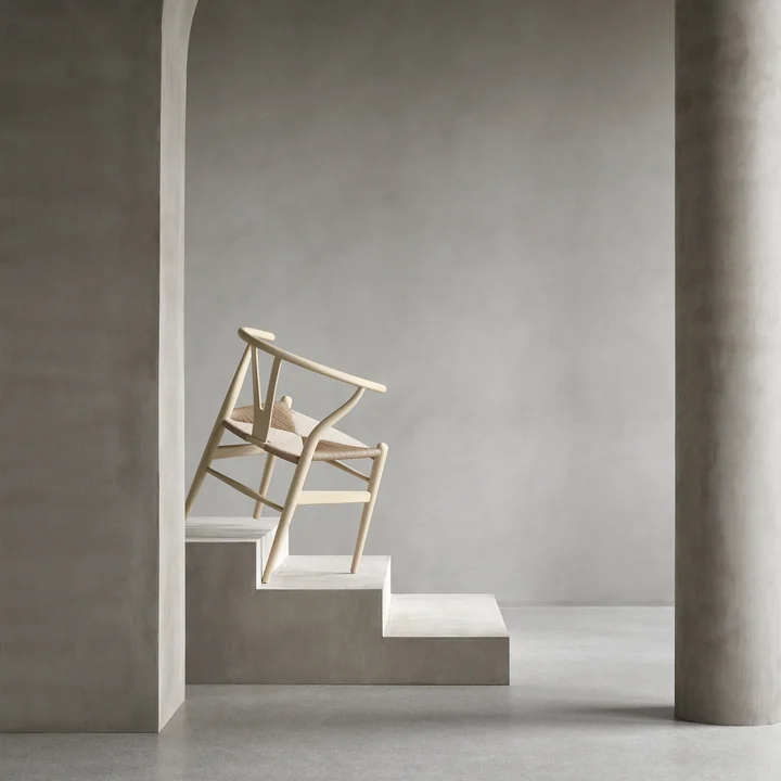 CH24 Wishbone Chair de Carl Hansen
