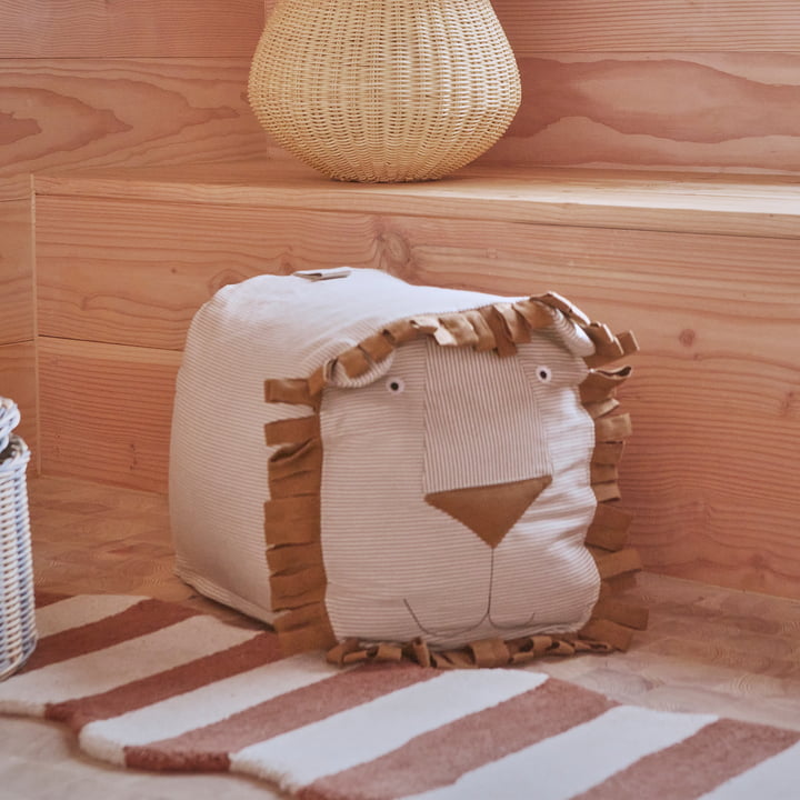 Animal pouf enfants lion Lobo de OYOY en caramel