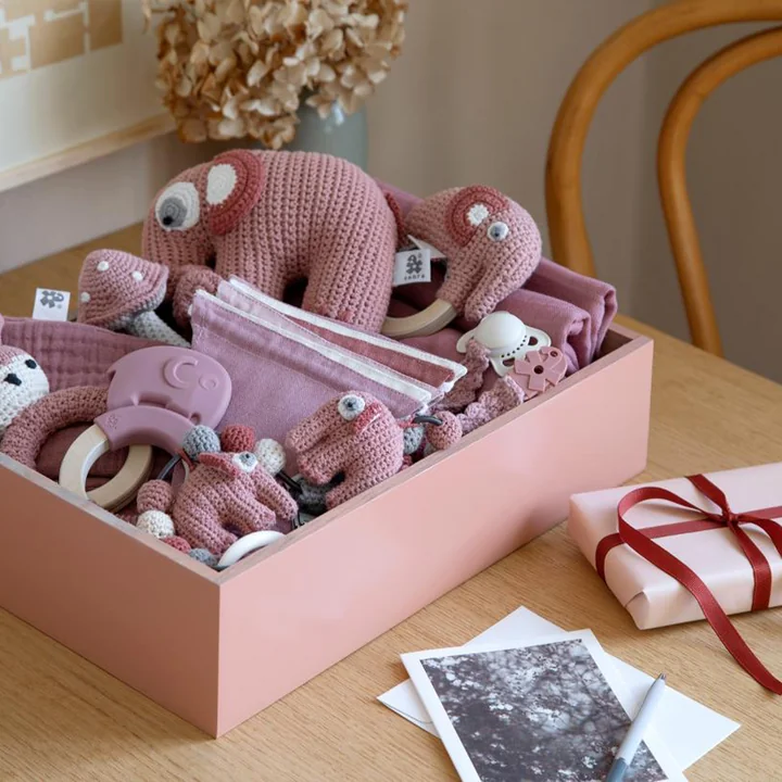 Le hochet en crochet de Sebra