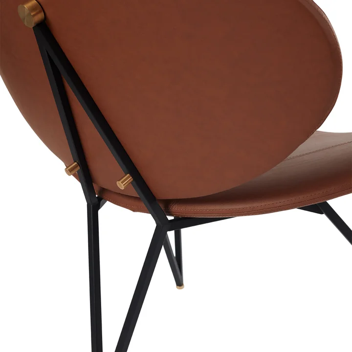 Semper Lounge Chair de AYTM