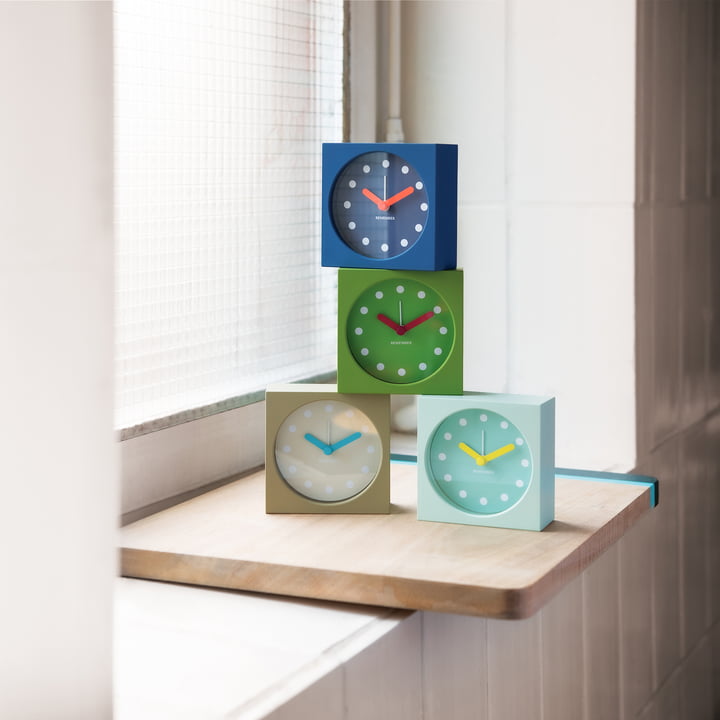 Horloge de bureau avec réveil, alimentée par pile de Remember