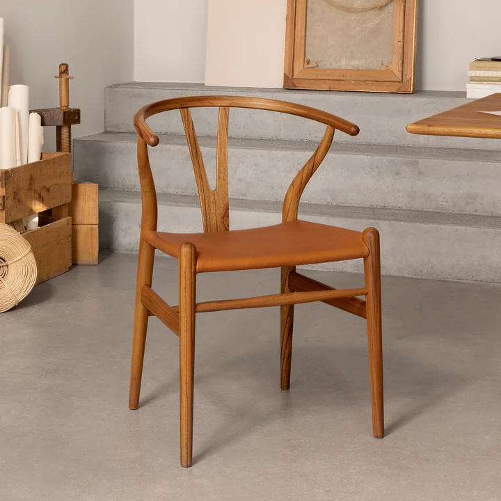 CH24 Wishbone Birthday Edition 2022, cuir / teck de Carl Hansen