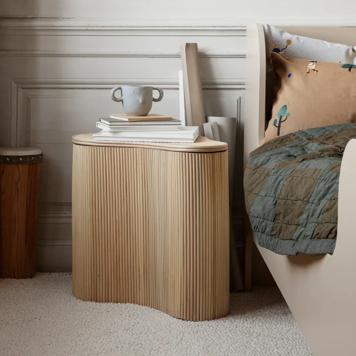 Isola Rotin - Table de rangement, naturel de Ferm Living