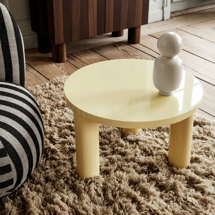 Post Table basse Ø 65 x H 41 cm, lemonade de Ferm Living