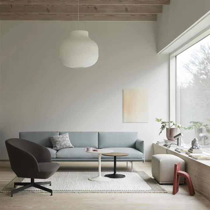 Strand Lampe suspendue Outline Canapé Soft Table d'appoint de Muuto