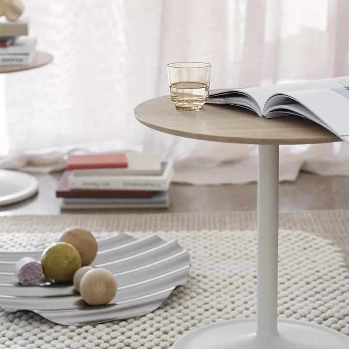 Soft Table d'appoint, Chêne / off-white de Muuto