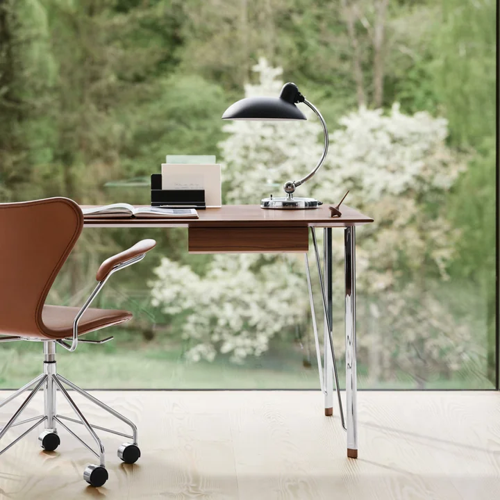 FH3605 ™ Bureau de Fritz Hansen