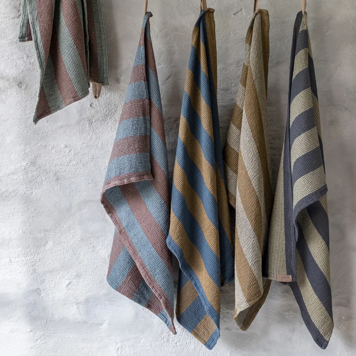 Elvira Torchon de Mette Ditmer