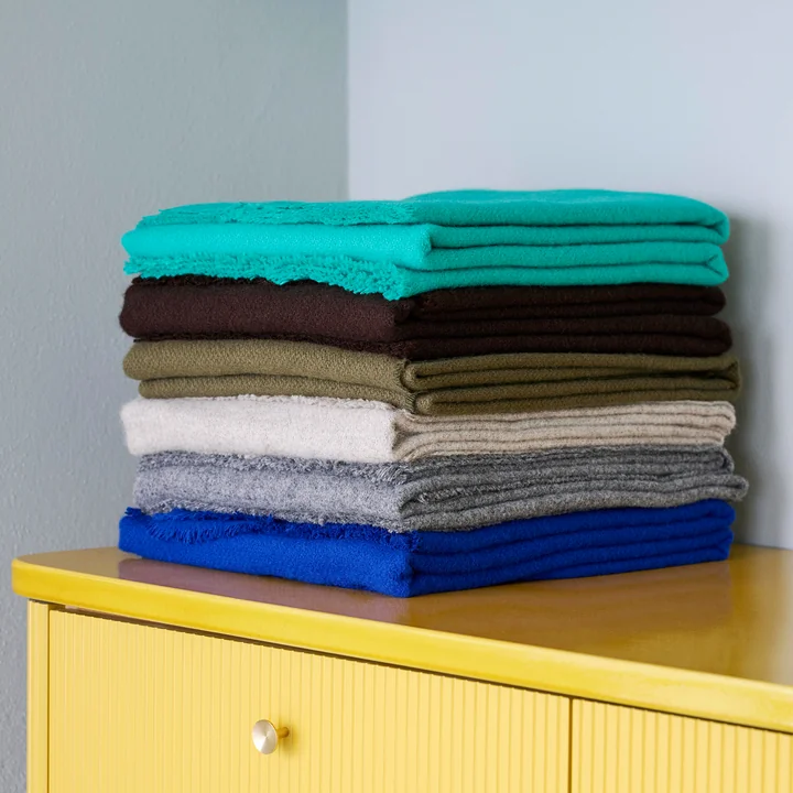 La couverture en laine Mono de HAY