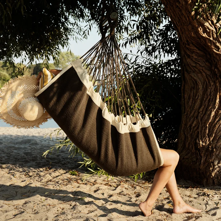 Paloma - Chaise suspendue de Broste Copenhagen