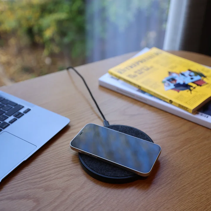 Accessory Wireless Charger de Tala