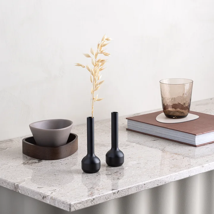 Silhouette Vase de Lind DNA