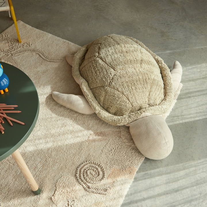 Sea Turtle Pouf de Lorena Canals