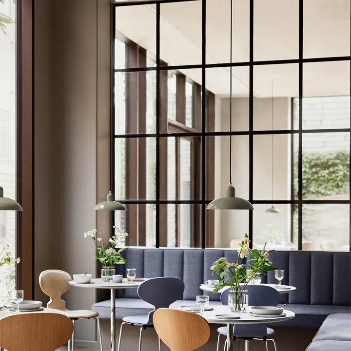 Fritz Hansen - KAISER idell 6631-P Lampe à suspendre