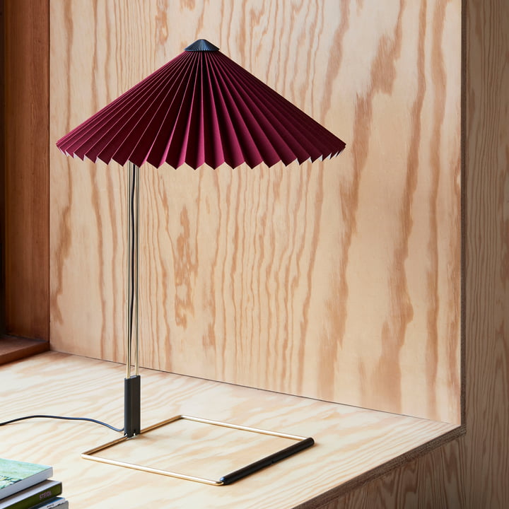 Matin Lampe de table LED, rouge oxyde de HAY