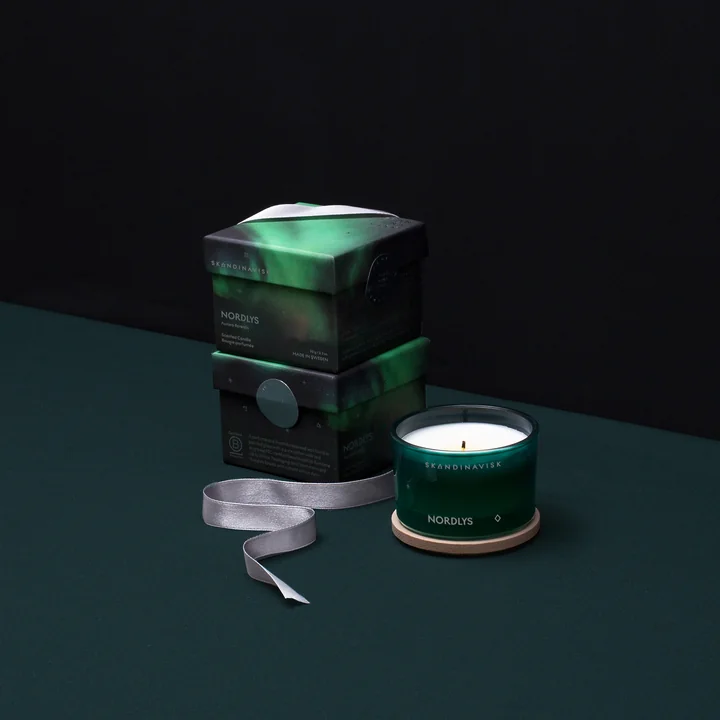 Bougie parfumée avec couvercle de Skandinavisk