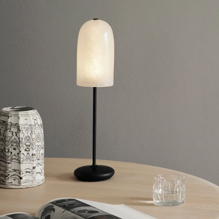 Ferm Living - Gry LED Akku Lampe de table, noir / translucide
