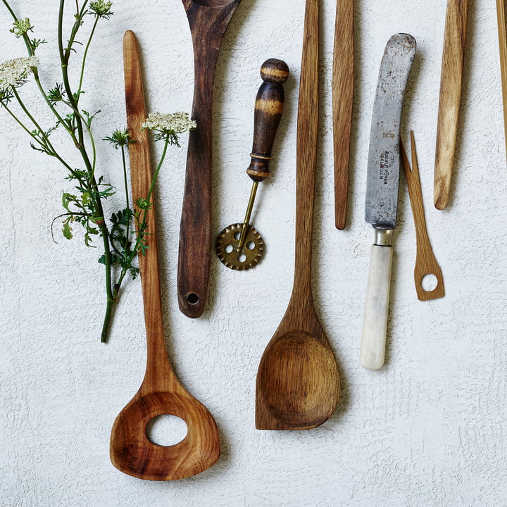 Couverts à salade en bois, acacia naturel (set de 2) de Nicolas Vahé