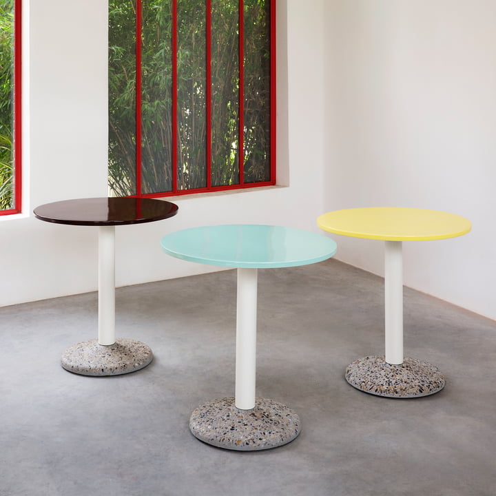 Le site Ceramic Table de Hay