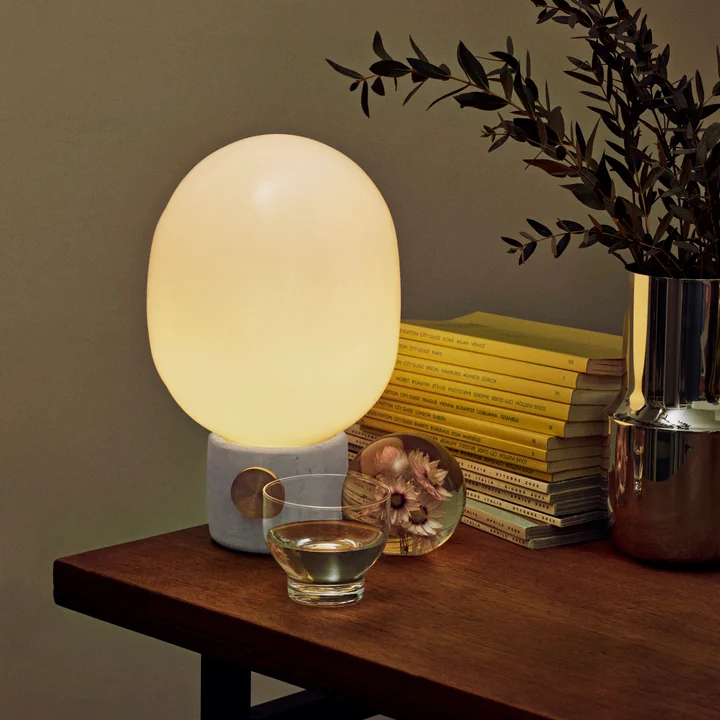 Audo - JWDA Lampe de table, béton gris clair / laiton