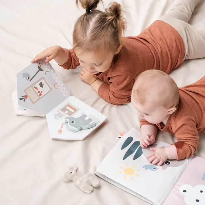 Livre d'images Deer Friends de Done by Deer