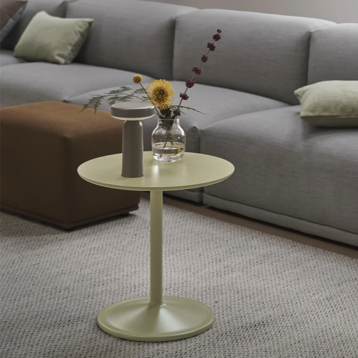 Muuto - Soft Table d'appoint, Ø 48 cm, H 48 cm, vert beige