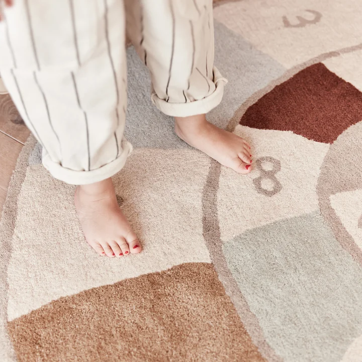 Nautilus Tapis, beige / blanc de OYOY Mini