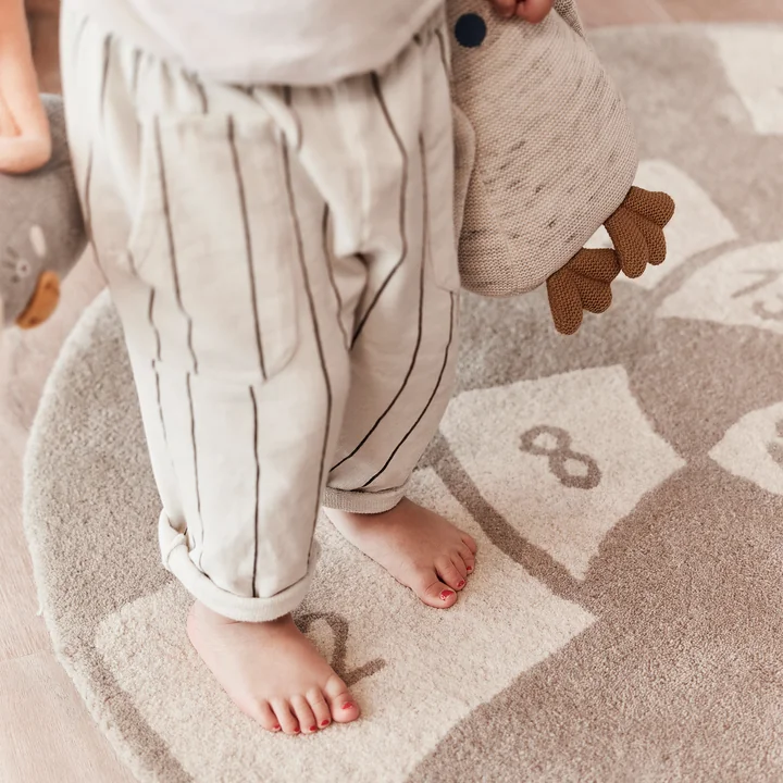 Nautilus Tapis, clay / blanc cassé de OYOY Mini