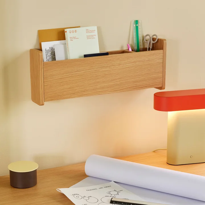 Sleek Lampe de table et organisateur AtHand de Hübsch Interior