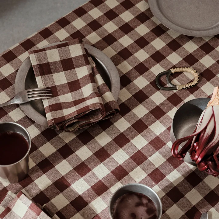 Bothy Check Serviettes et assiettes Tumbled, acier inoxydable de Ferm Living