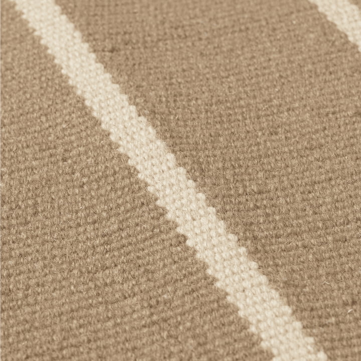 ferm Living - Calm Kilim Paillasson, 50 x 70 cm, sable foncé / blanc cassé