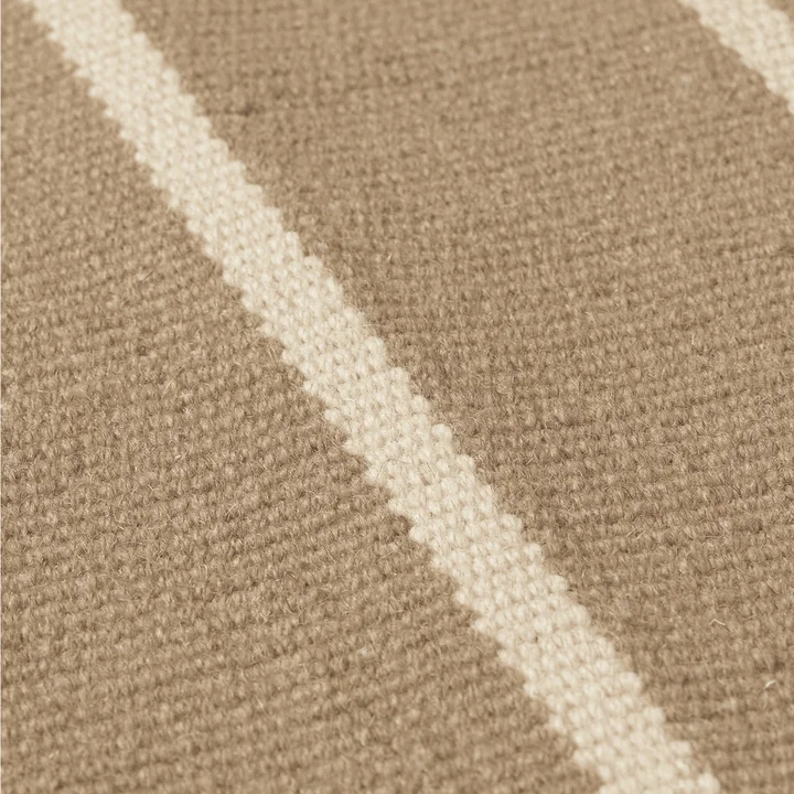 Ferm Living - Calm Kilim Paillasson, 50 x 70 cm, sable foncé / blanc cassé