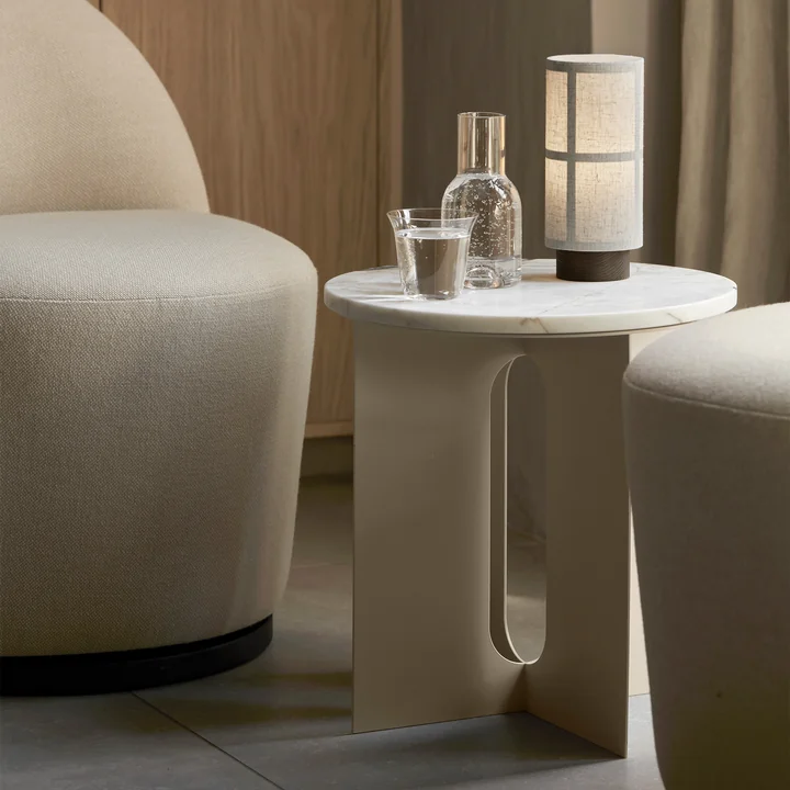 Androgyne Table d'appoint Base, ivory de Audo