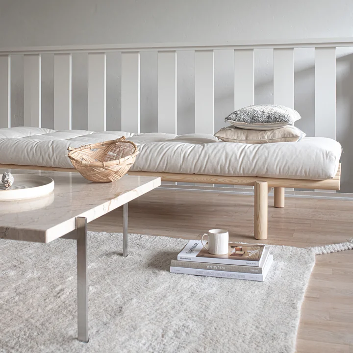 Pace Daybed, pin naturel / natural de Karup Design