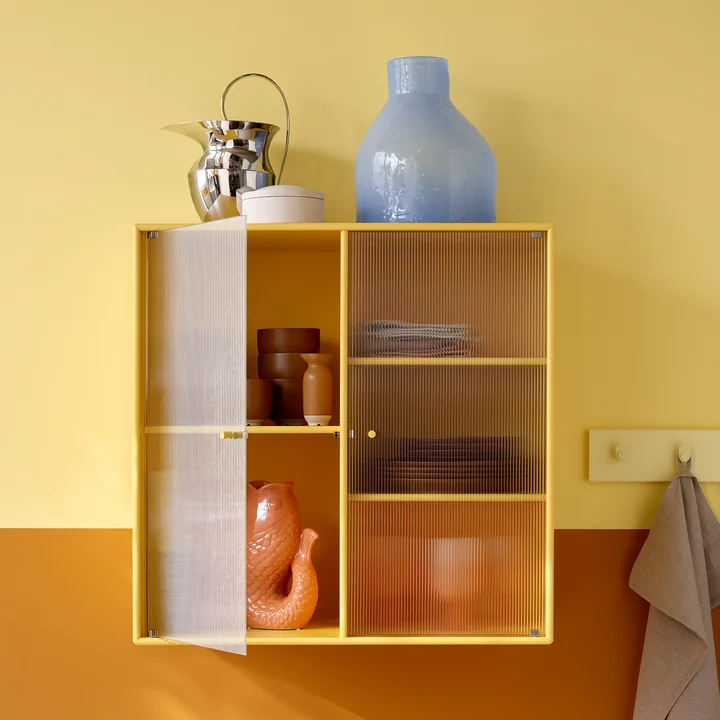 Ripple II Armoire vitrine de Montana