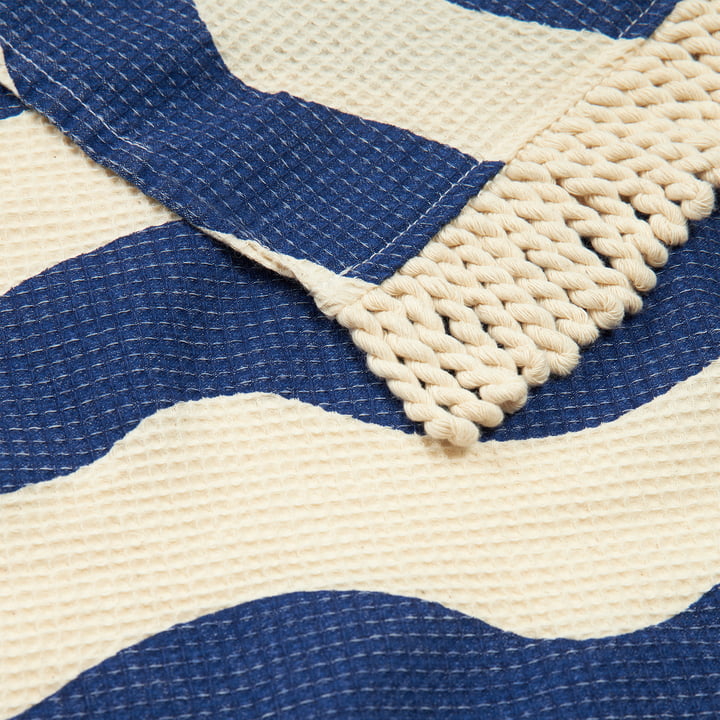 Portofino Linge de plage XL, 146 x 175 cm, blue waves waffle de Nobodinoz