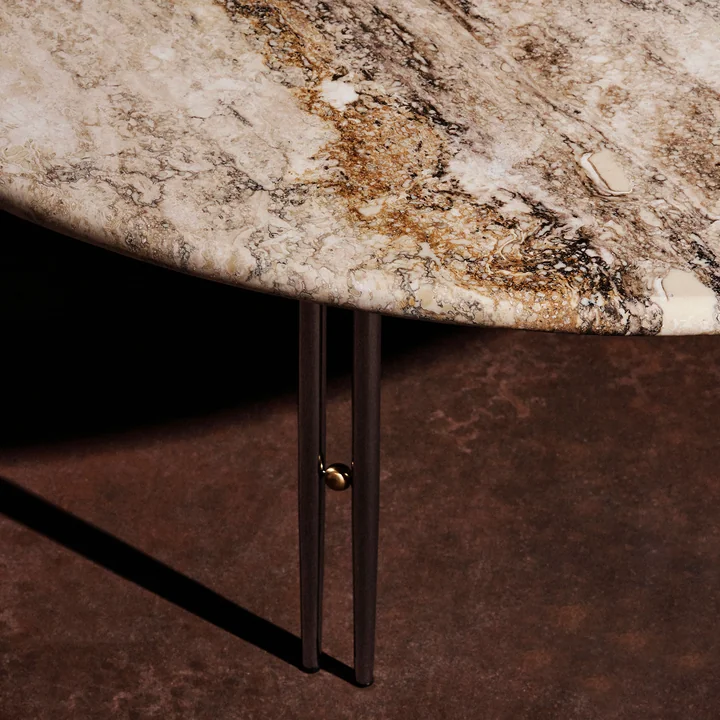 IOI Coffee Table de Gubi