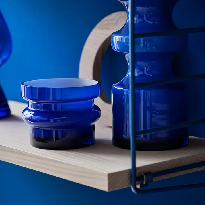 String - 1949-2024 Étagère murale, pin blanc huilé / bleu (7 5. Jubiläums-Edition)