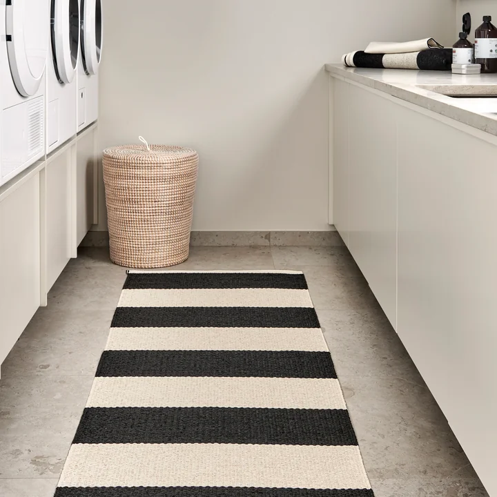 Bob Tapis, black / vanilla de Pappelina