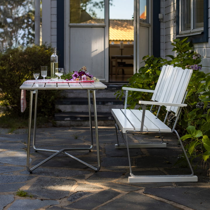 6 Banc de jardin 140 x 85 cm, chêne blanc laqué de Grythyttan