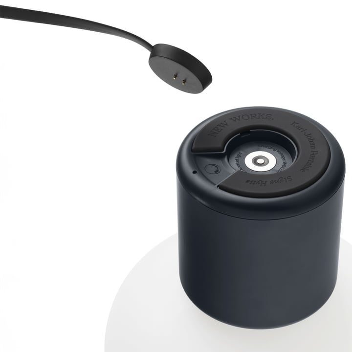 Karl-Johan Lampe de table LED portable avec batterie de New Works